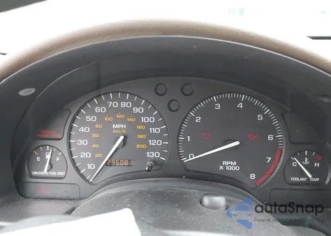 1999 Saturn Sl2 из США, поврежденный, VIN 1G8ZK5274XZ339594